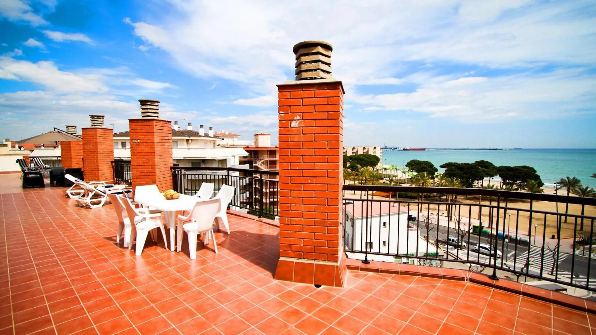 Apartamento Tecavi II Atic La Pineda 0*,  España